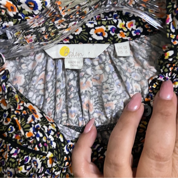 Boden Ruched Yoke Jersey Shirt Semi-Fitted Size 6 - Picture 6 of 7